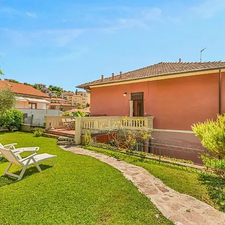 Villinoauroraxl 5terre Near The Station Апартаменти Ла-Спеція