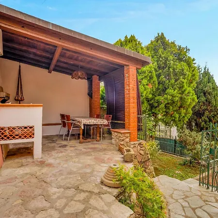 Villino Aurora-5terre-near The Station Daire *